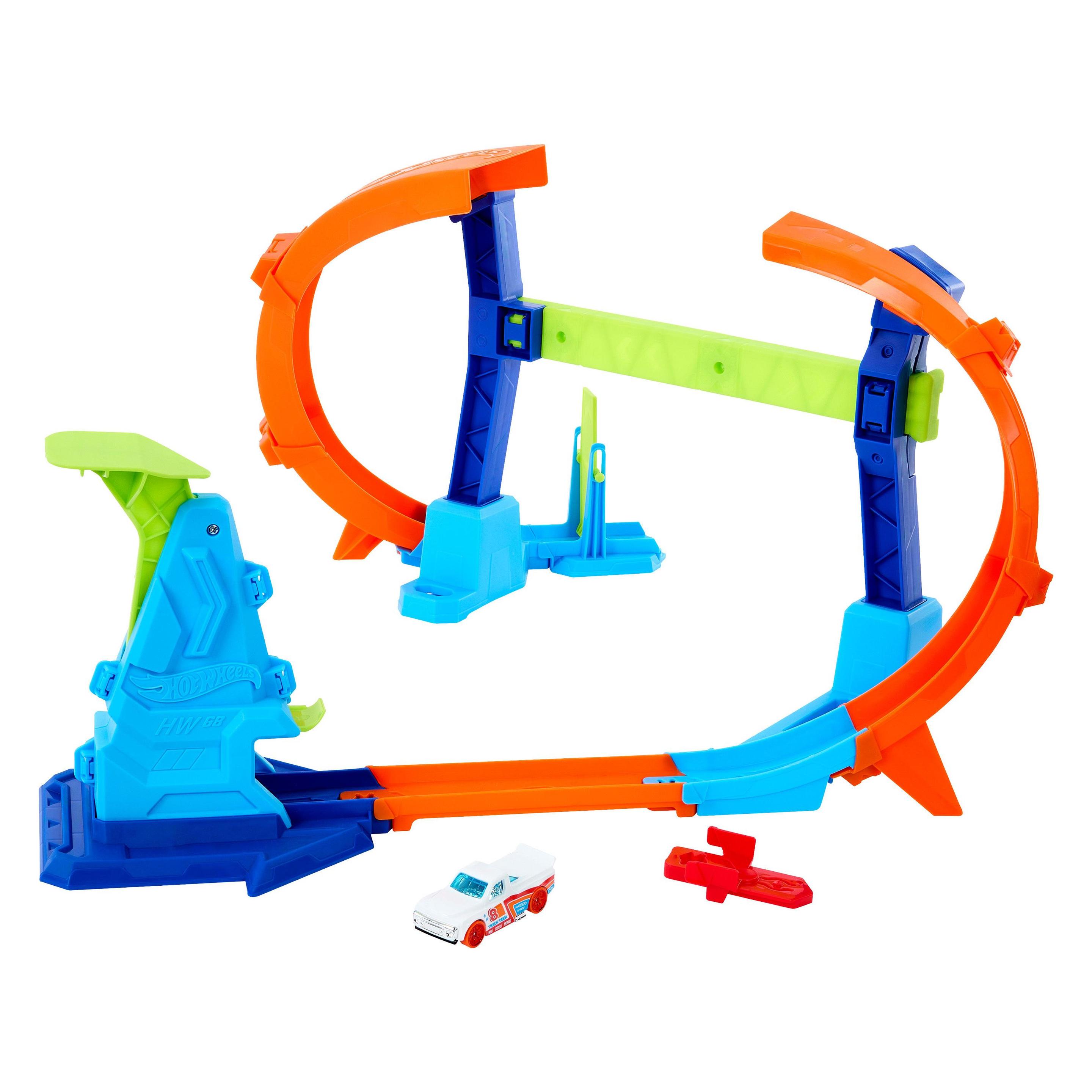 Hot Wheels Corkscrew Jump Champion (JFH36)
