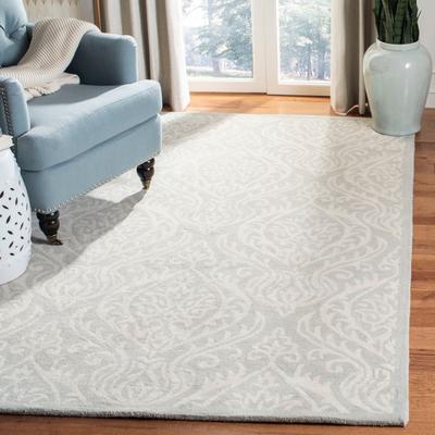 SAFAVIEH Handmade Bella Celestia Modern Floral Wool Rug
