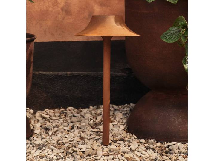Cortivo Solar-Erdspießlampe, rostfarben, 46 cm - ferm LIVING - Metall
