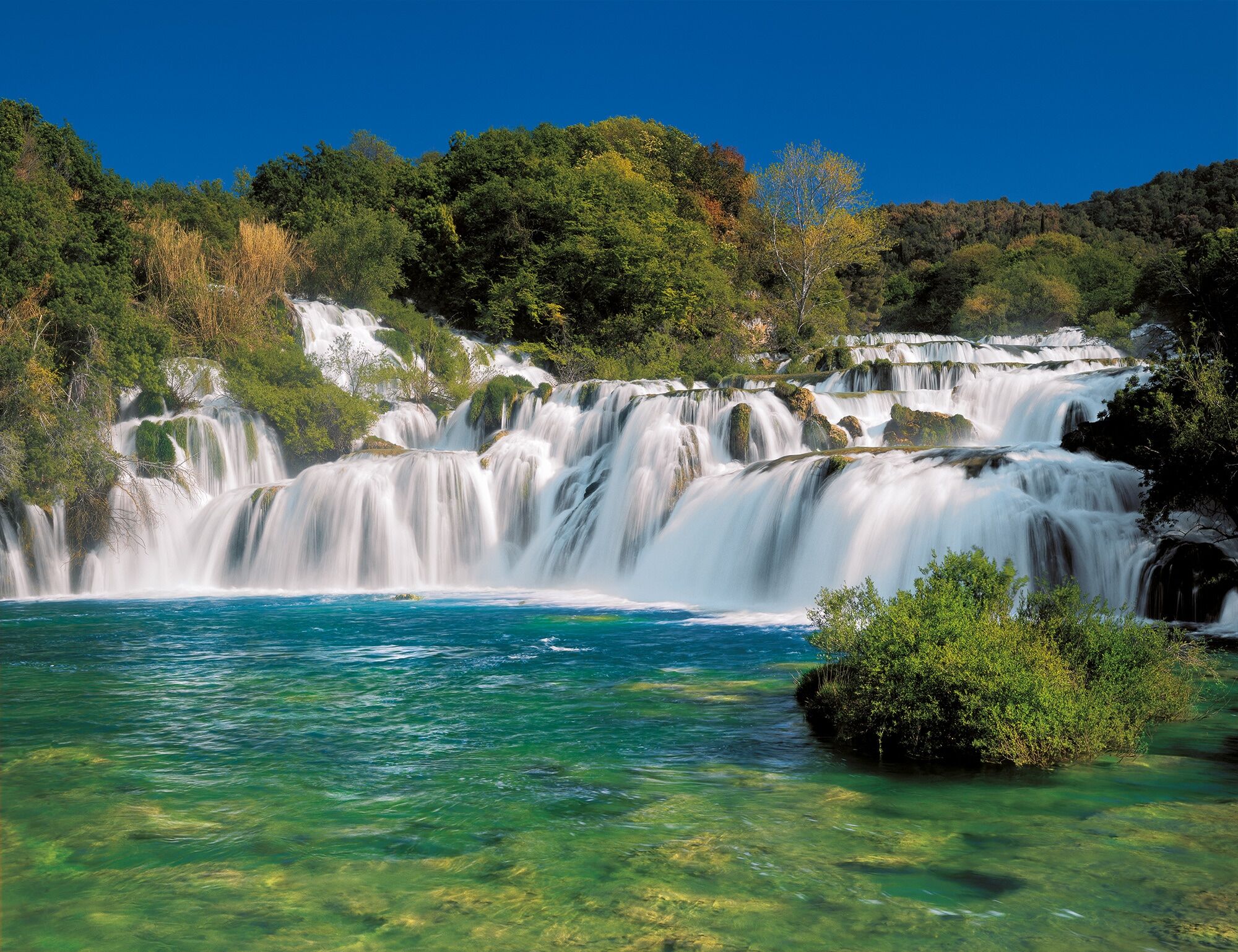 Fototapete KOMAR "Krka Falls - Grösse 368 x 254 cm", bunt, B:3,68m L:2,54m, Papier, Tapeten, Fototapete, Wohnzimmer, Schlafzimmer bunt B/L: 3,68m x 2,54m, Rollen: 1