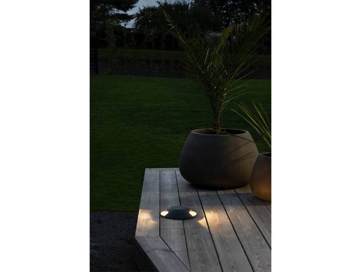 LED-Wegeleuchte Nevers II 20 x 4 x 20cm Schwarz