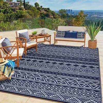 Garvee Line Geometric Waterproof Outdoor Patio Camping Rug