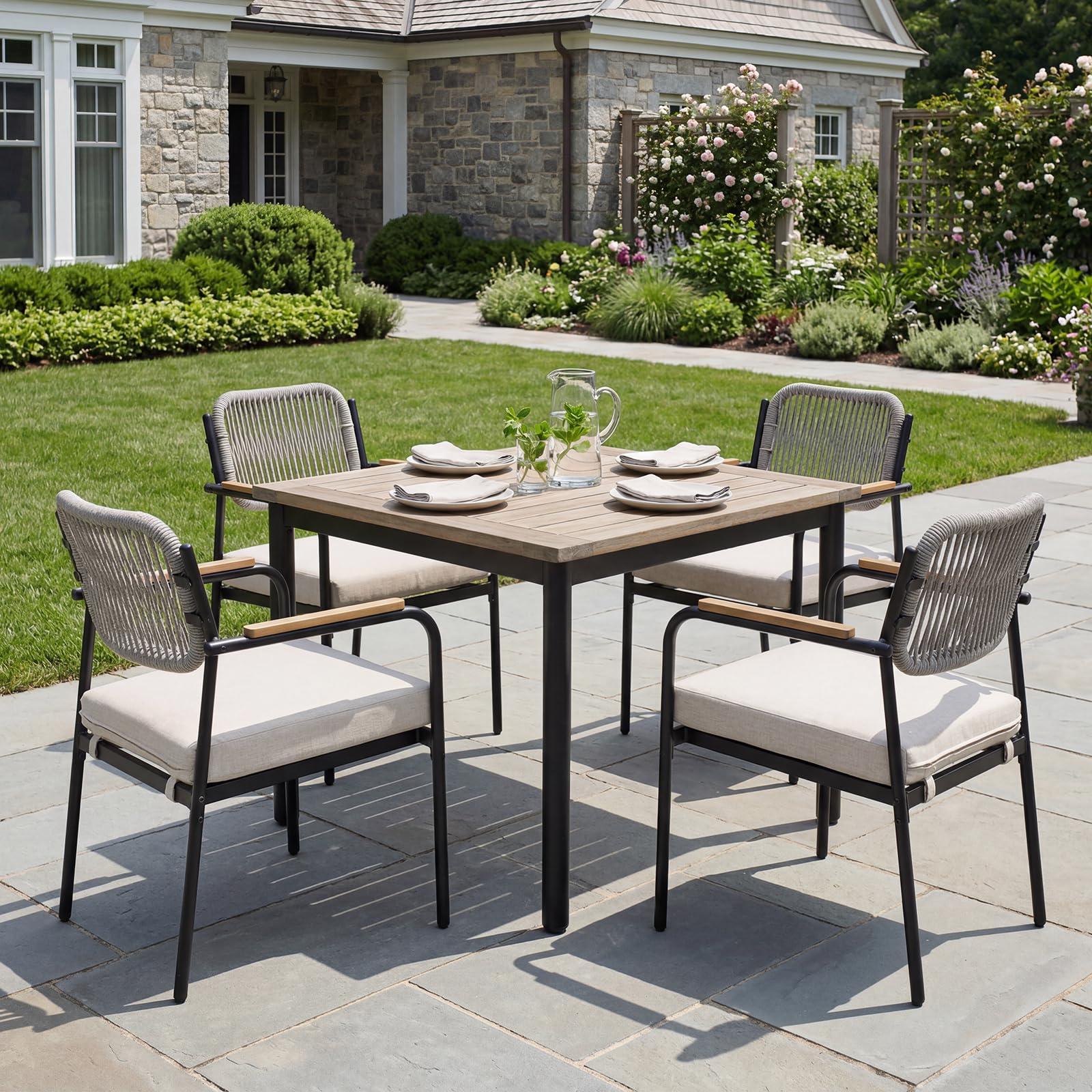 Famanu - Set von 4 stapelbaren Patio-Esszimmerstühlen für draußen, moderne Gartenstühle mit Holzarmlehne und abnehmbarem Kissen
