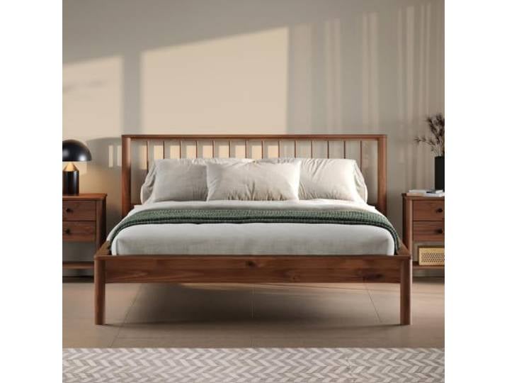 IDIMEX Massivholzbett APOANA Doppelbett 140x200 cm, kastanienfarben - Holzbett mit Kopfteil aus Kiefernholz,140 Bett mit Lattenrost, modern