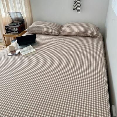 Uplift Picks CozyGrid Soft Grid Bed Sheet For Bedroom And Guestroom khaki 120x230 Cm