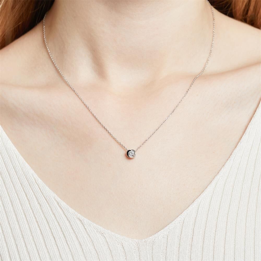 Unique 585er Weißgold-Collier Blume Diamant silber