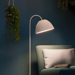 OSRAM Stehleuchte Camel Bell weiß aus Metall und Pappmaschee E27