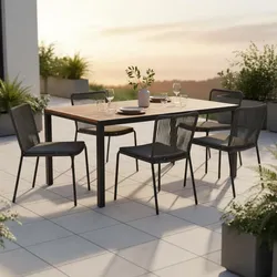 Gartentisch in Naturfarben massiv ca. 90x74x150cm