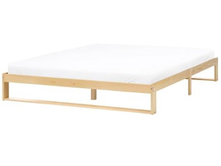 Beliani Holzbett Hellbraun mit Lattenrost 180x200 cm ohne Kopfteil u. Fußteil Skandi-Design Talairan