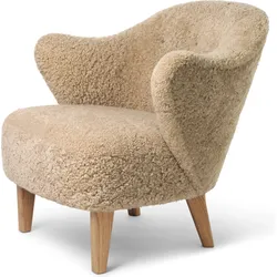 Ingeborg Sheepskin Sessel beige auf Eichenbeinen