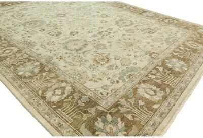 KALATY Traditional Multi-Colored Hand-Knotted Wool Area Rug