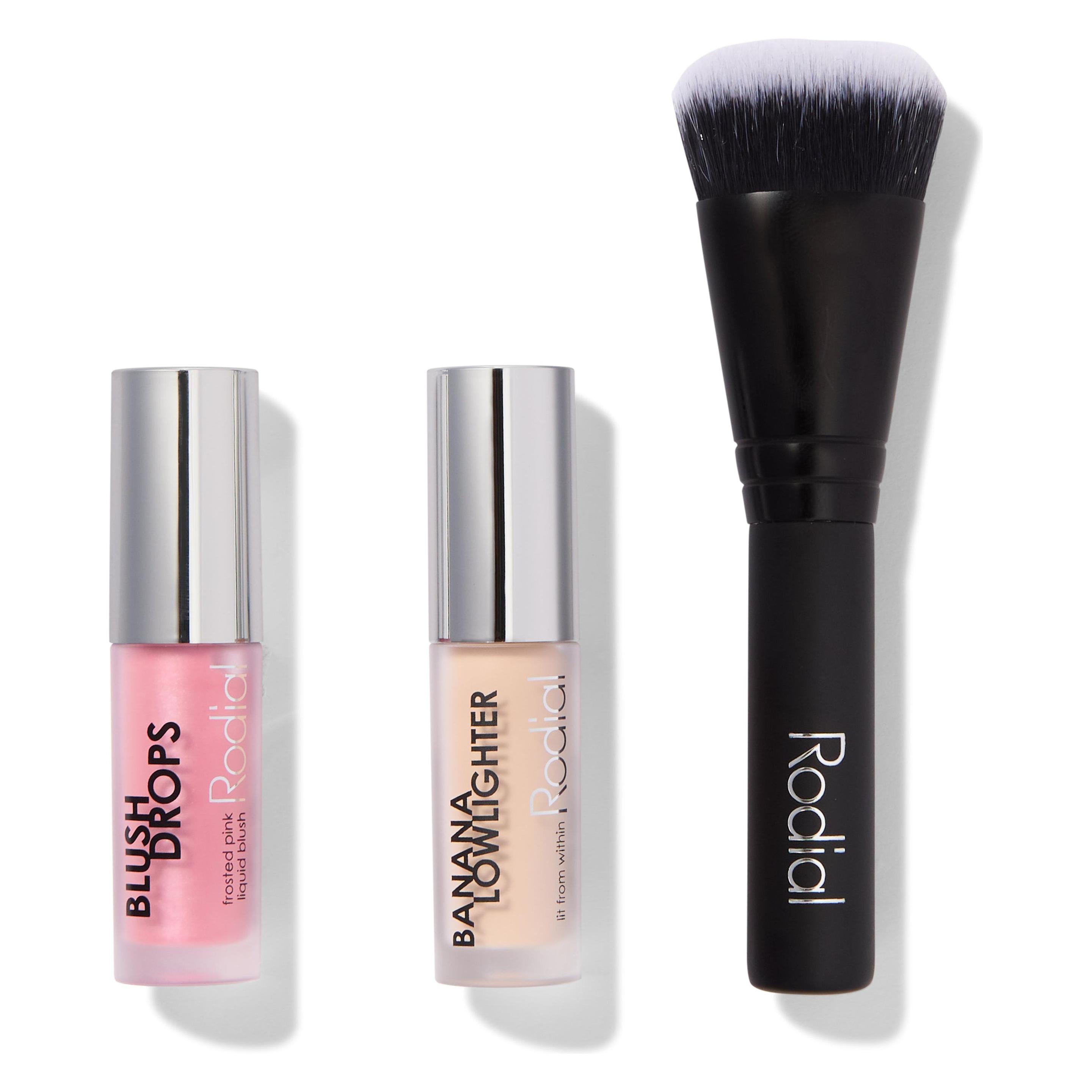 Rodial Xmas 2024 Set - Liquid Blush, Highlighter & Mini Foundation Brush für strahlenden Teint (67887727)