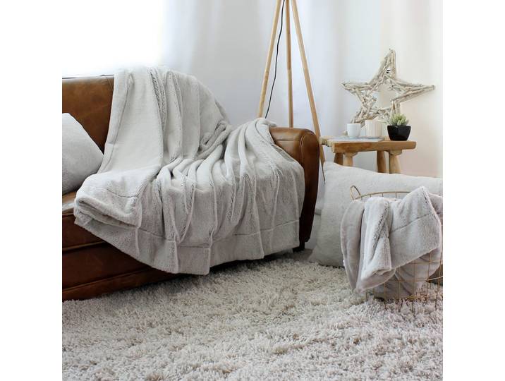 Couverture cocooning en imitation fourrure polyester gris 220 x 180