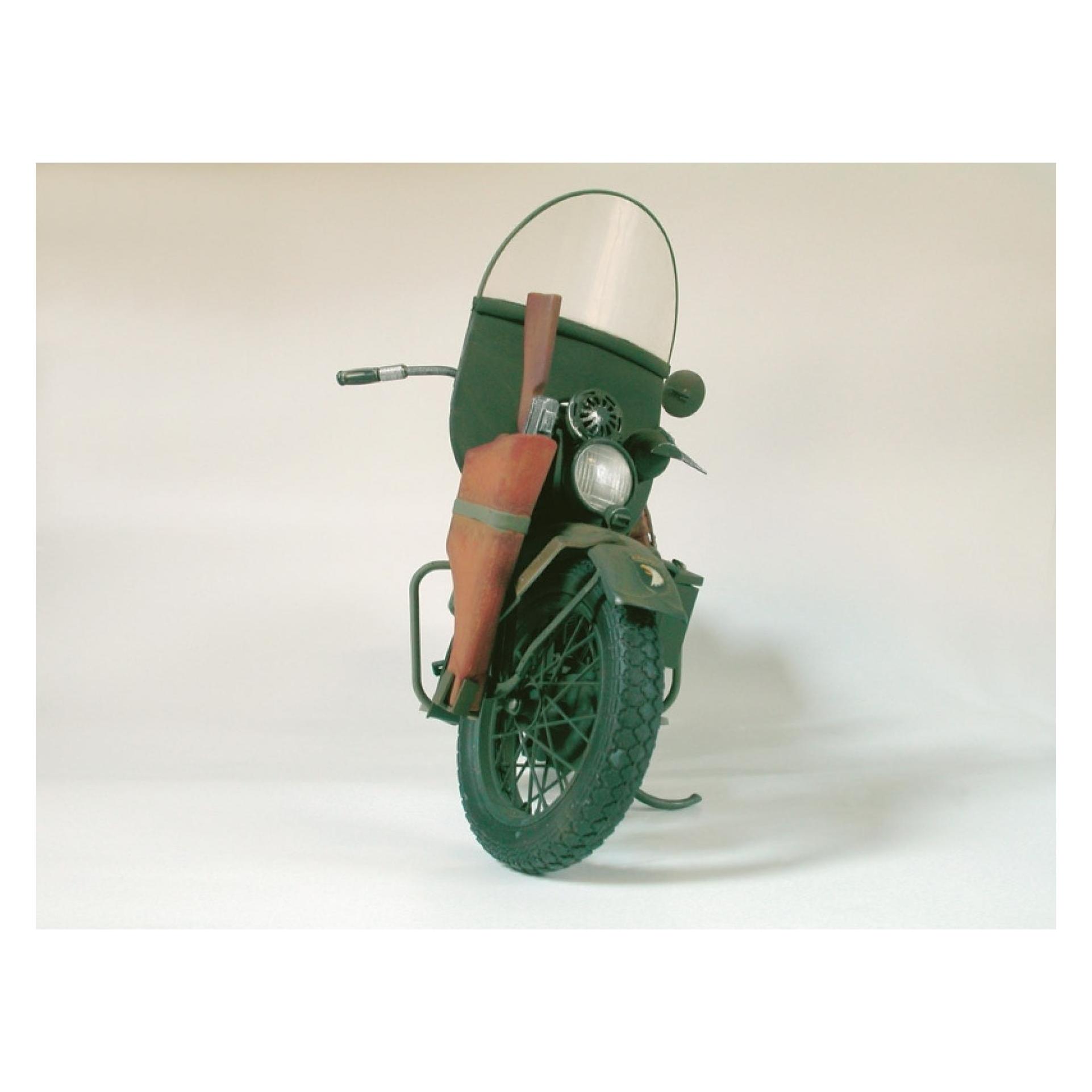 Italeri US Army WWII Motorcycle WLA 750 (ITA 7401S)