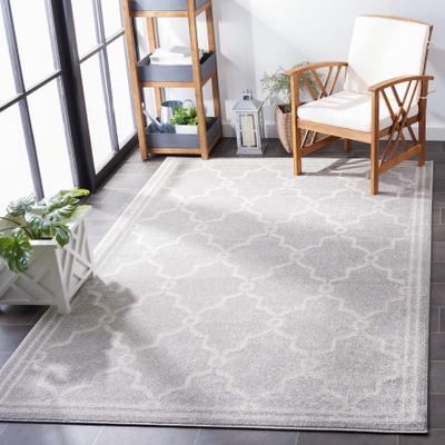 SAFAVIEH Amherst Norma Modern Rug