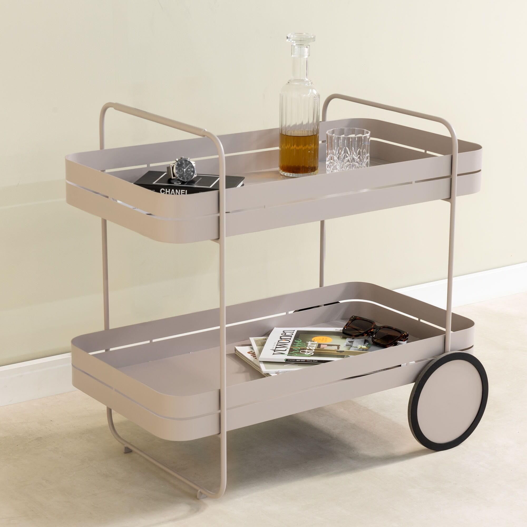 Servierwagen SPINDER DESIGN "GIN & TROLLY", grau (silky taupe, silky taupe), B:42cm H:69,3cm T:74cm, Stahl, Rollwagen, Servierwagen, Servierwagen aus Stahl mit Gummirädern silky taupe, silky taupe B/H/T: 42cm x 69,3cm x 74cm