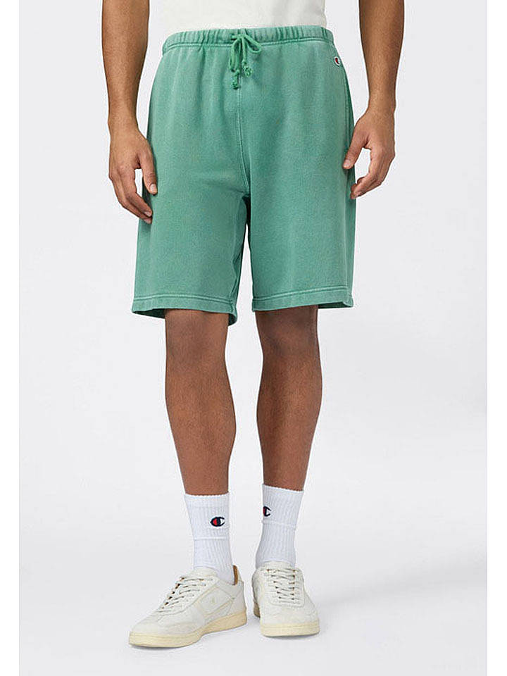Champion Sweatshorts in Grün - M