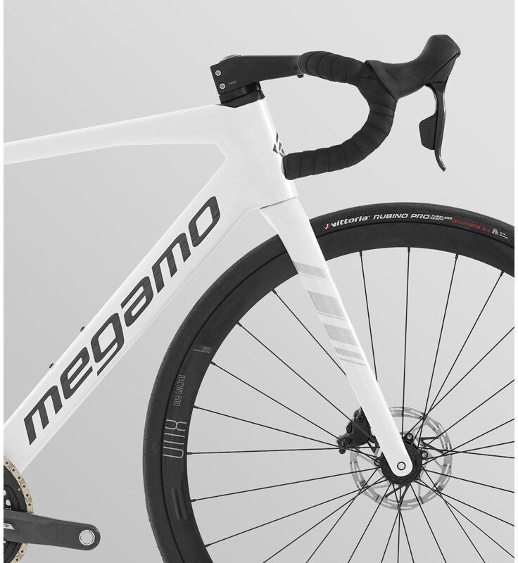 Megamo Bici da corsa  RAISE 15 SH12 disk in carbonio 105 Di2 12v 2024