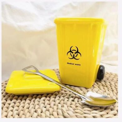 Uplift Essentials Funny Trash Can Ceramic Mug Trendy Green Coffee Cup With Spoon Cartoon Style Bone China Gift Cup yellow