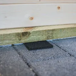 Feuchtigkeitssperre / Gummigranulat Unterleg-Pads für Gartenhäuser 48 Stück