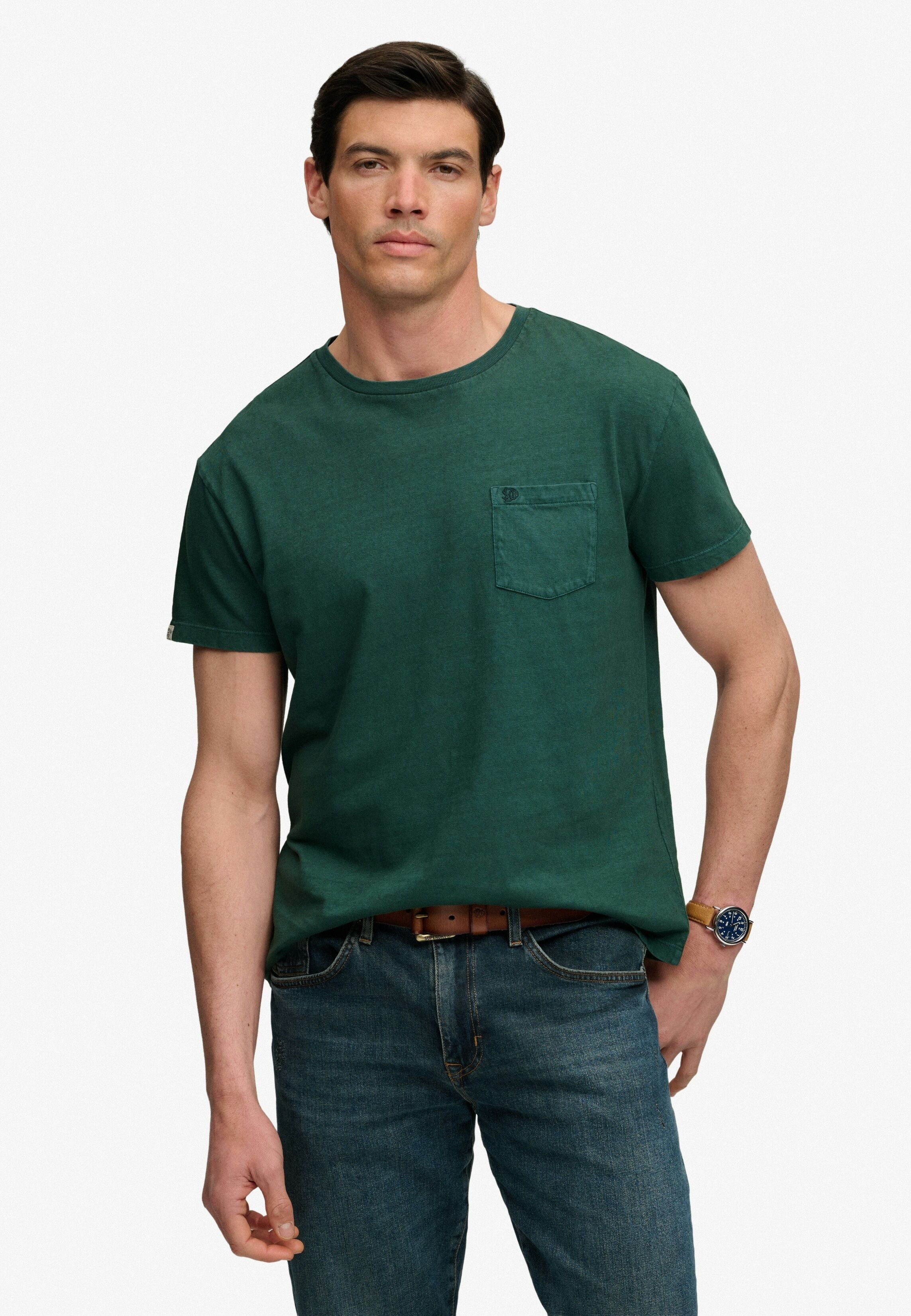 Superdry "COTTON CLASSIC LINEN PKT TEE" Baumwollmischung, relaxed fit aus luftig leichtem Baumwoll-Leinen-Mix emerald grün 3XL