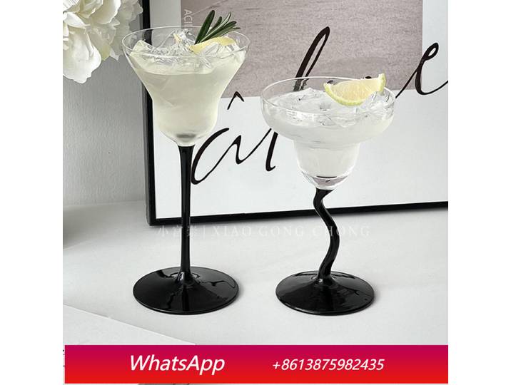 Verre à champagne incurvé LMM, design créatif, pour vin mousseux
