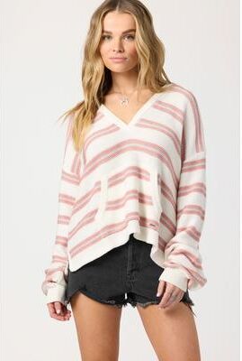 O'Neill s Catamaran Relaxed Hooded Sweater in Canyon Rose, Size Medium, Acrylic