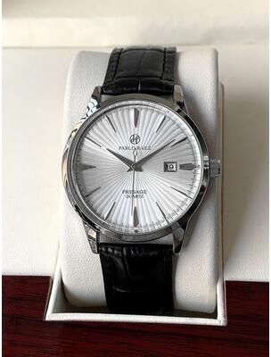 GlowBake Waterproof Calendar Leather Strap Men Watch, Business Watches Quartz Wristwatches, Elegant Daily Timepiece white