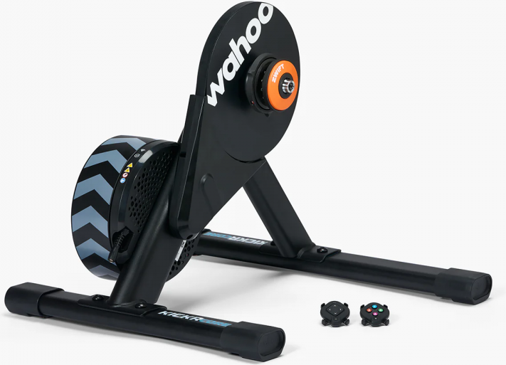 Wahoo Rullo Smart  KICKR CORE 2 con Zwift Cog + Click
