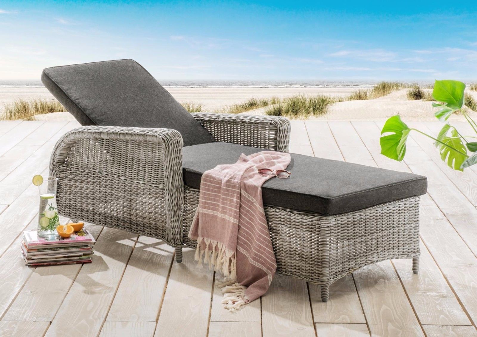 Destiny Gartenliege CASA 202x83x58cm inkl. Auflage, Polyrattan, vintage weiß