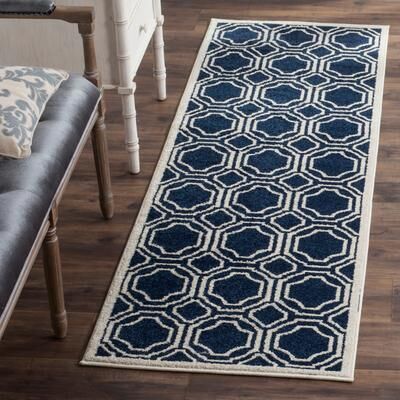 SAFAVIEH Amherst Corinne Modern Rug