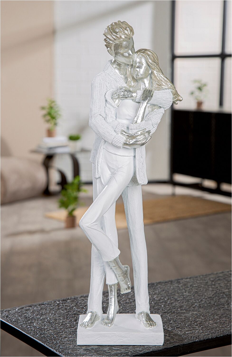 Skulptur GILDE "Skulptur Paar Gemeinsam weiss", weiß, B:14,5cm H:45,5cm T:12,5cm, Kunstharz, Dekofiguren, Skulptur, Paarskulptur Partnersymbol Liebespaar Deko romantisch Dekoration weiß B/H/T: 14,5cm x 45,5cm x 12,5cm, Paar