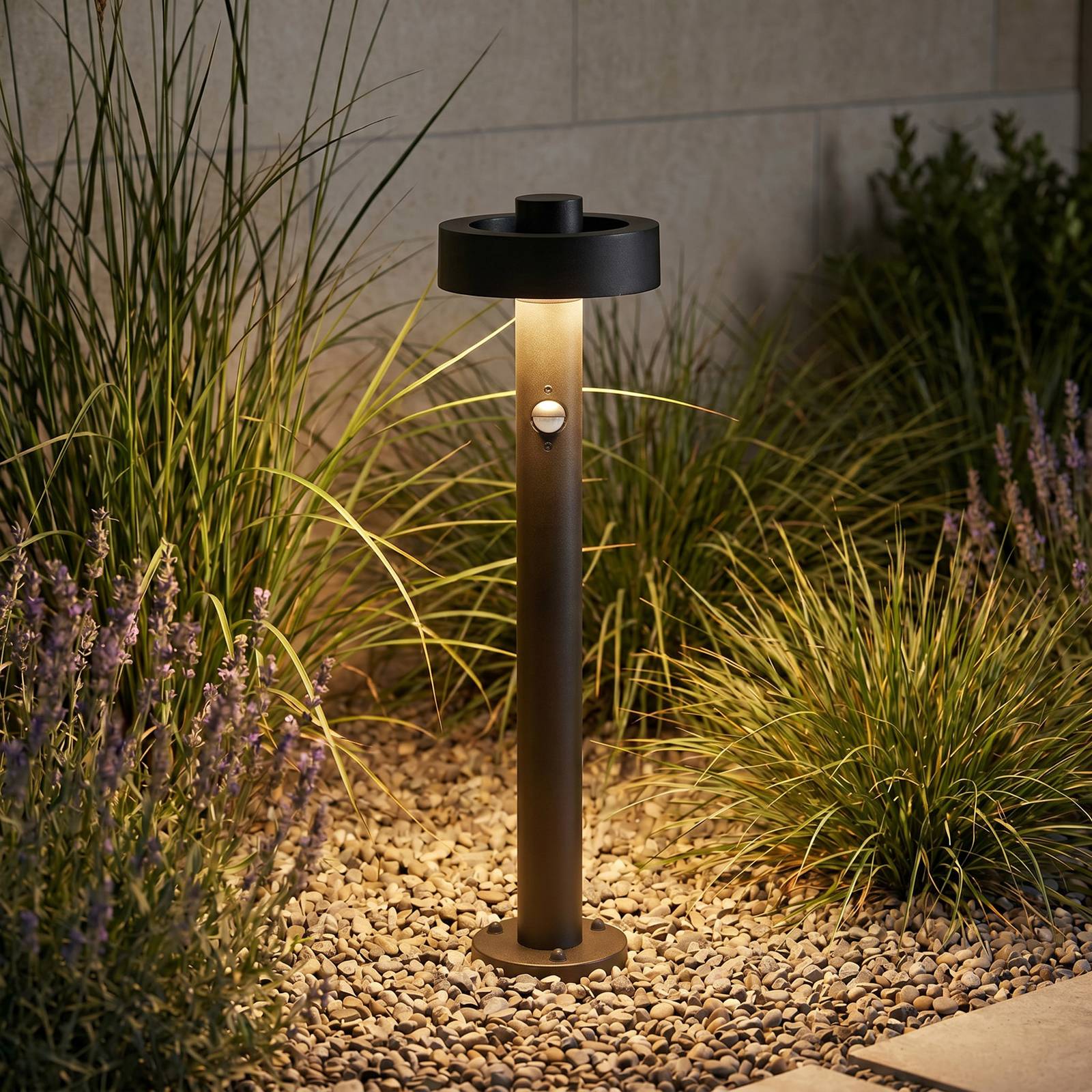 Lucande LED-Wegeleuchte Nirella, 60 cm, schwarz, CCT, Sensor Nirella, schwarz, Metall, Modern