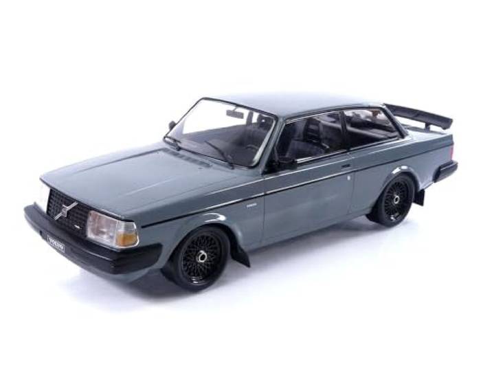 MODELLINO IN SCALA COMPATIBILE CON VOLVO 240 TURBO CUSTOM 1986 GREY 1:18 IXO MODEL 18CMC089.20