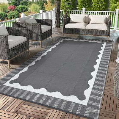 Garvee Scalloped Border Pattern Outdoor Rug