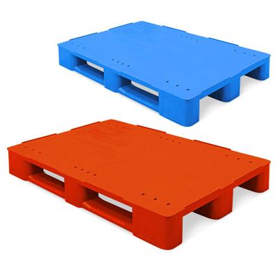 BRB 2 Kunststoffpaletten im Euromaß, LxBxH 1200x800x145 mm, geschlossen, rot/blau