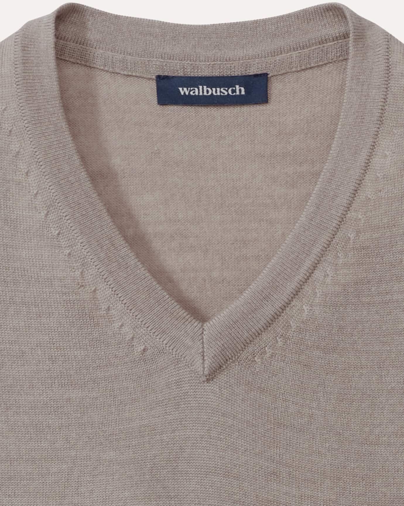 Walbusch V-Pullover Merino Extrafein, , Farbe Beige, 48, reine, extrafeine Merinowolle temperaturausgleichend Herren