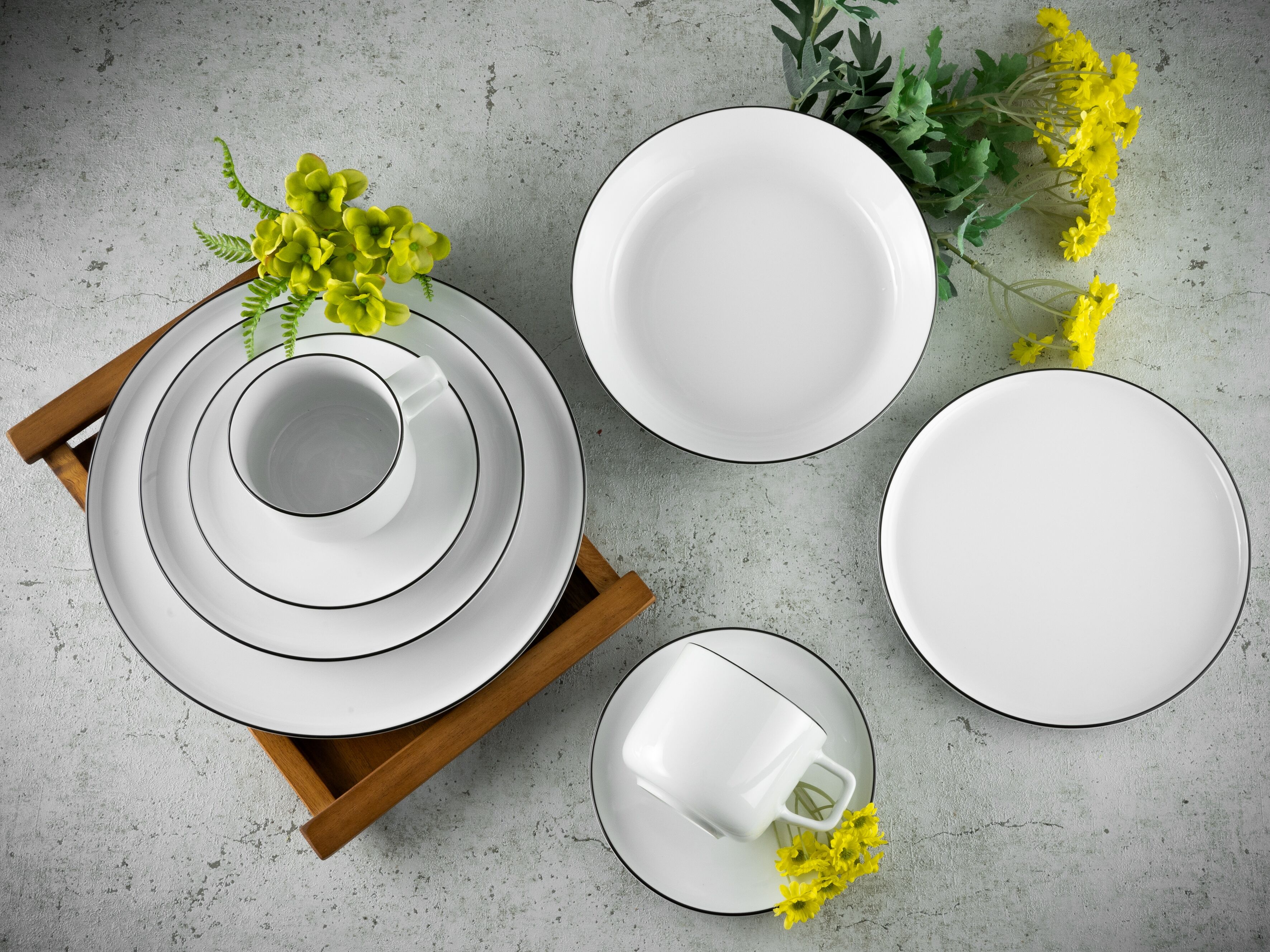 Kombiservice CREATABLE "Chef Collection Black Line, Kombi-Service 30-tlg", weiß, 30 Stk., Porzellan, Geschirr-Sets, Kombiservice, Daily Use, Zeitlos