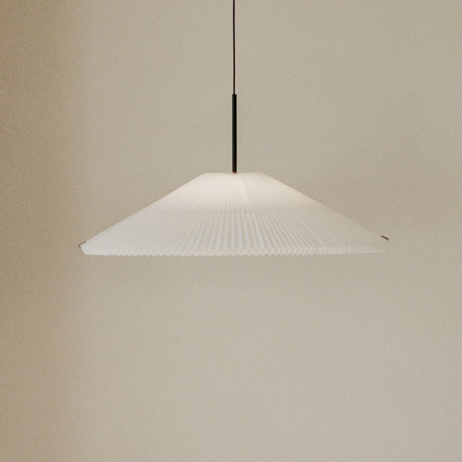 New Works Nebra Small hanglamp wit textiel