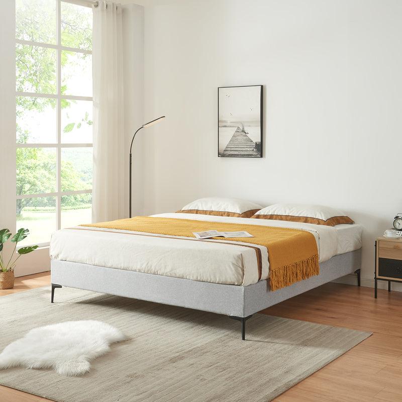 Doppelbett 160x200 cm - Hellgrau - Bezogener Stoffrahmen - Inklusive Lattenrost