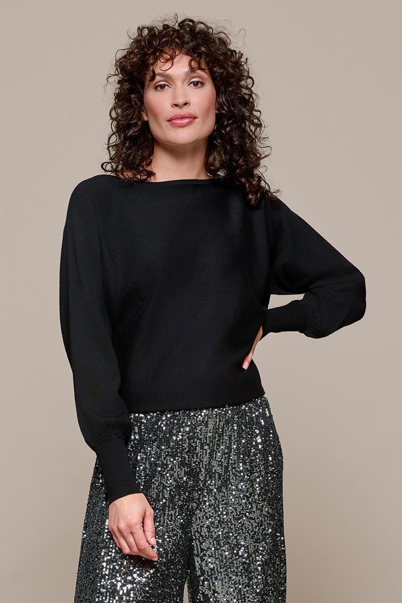 Angelina Trui Zwart