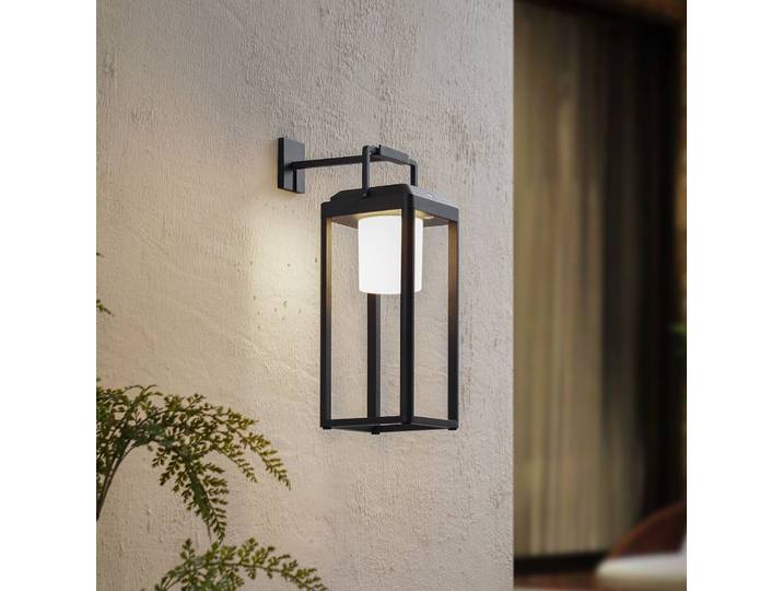 Lucande 2-in-1 LED-Solarleuchte Tilena, schwarz, eckig, Alu Tilena Lucande, dimmbar, schwarz, Aluminium, Modern