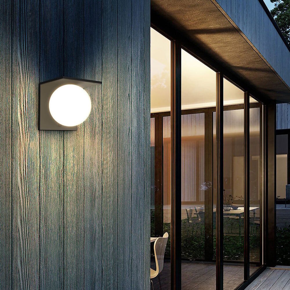 Moon Nero Applique Solare Led Con Pannello Integrato E Sensore Pir