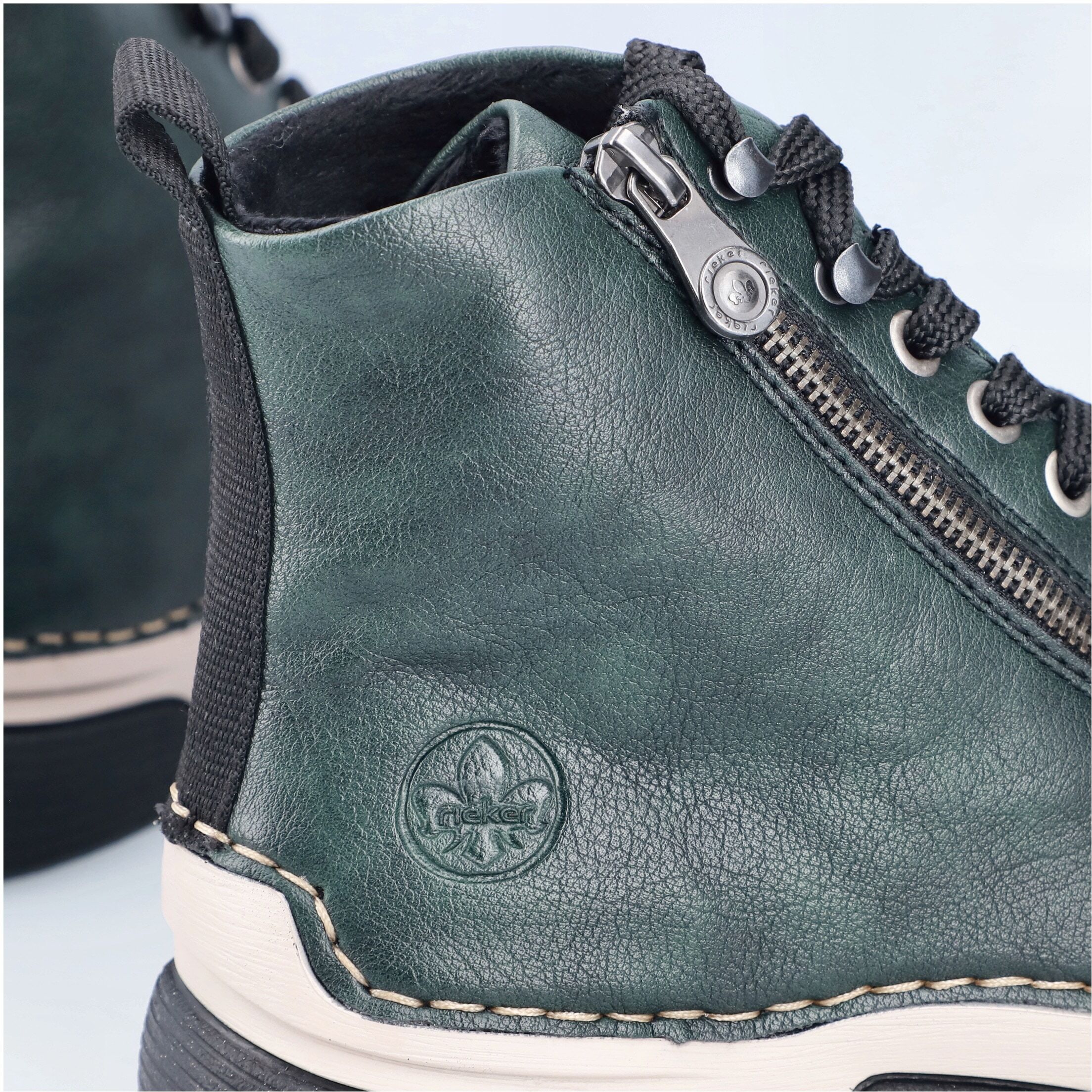 Sneaker RIEKER, Damen, Gr. 36, wärmend, grün (dunkelgrün), Lederimitat, Schuhe Sneaker, Freizeitschuh, Halbschuh, Schnürschuh mit Kontraststeppung dunkelgrün 36, wärmend