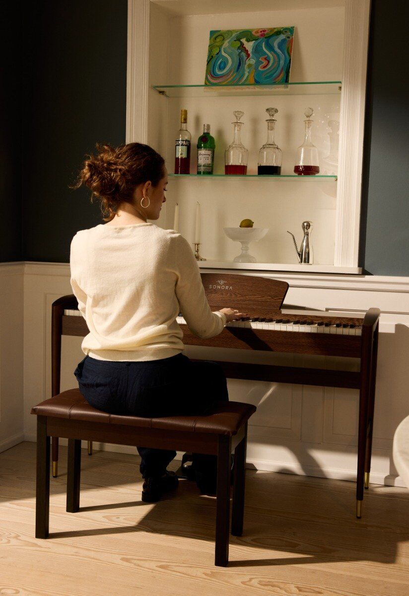 Sonora SDP-3 Walnut E-Piano