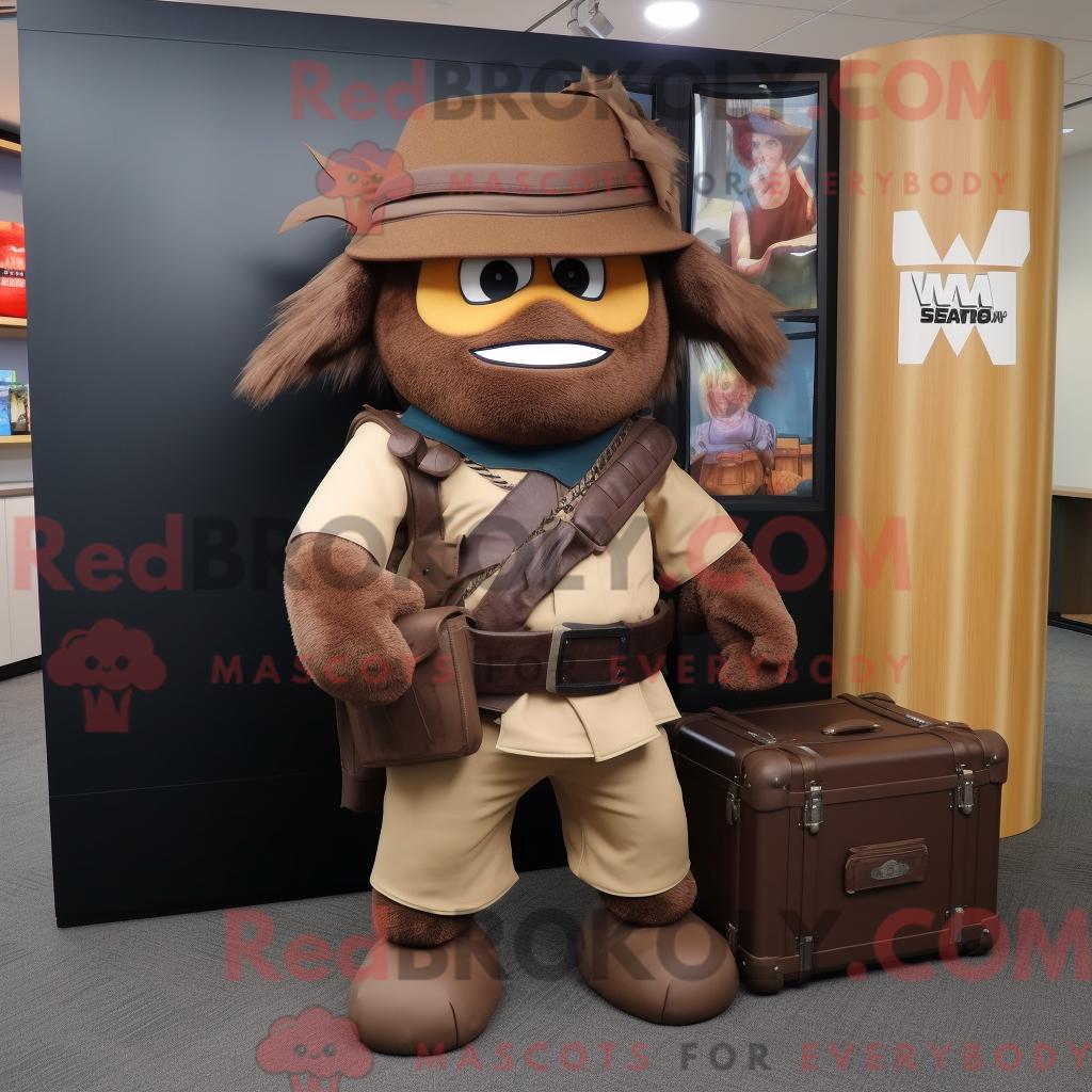 Maskottchen REDBROKOLY eines braunen Samurai mit Cargohose und Aktentasche