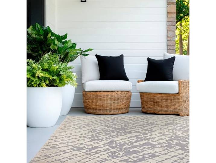 Astra Moderner Outdoor Teppich wetterfest - Besonderes Flachgewebe für Außen und Innen - Einzigartige Designs - Robuster Teppich Striche grau/weiß, 80x200cm