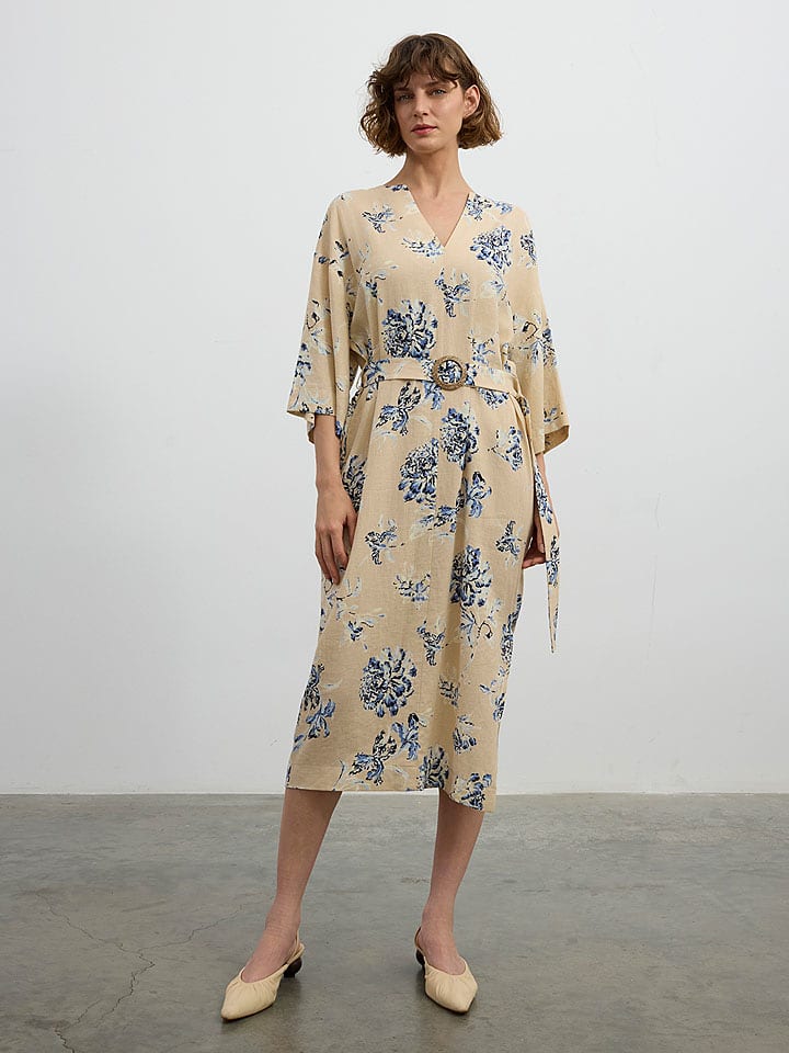 BGN Kleid in Beige - 36