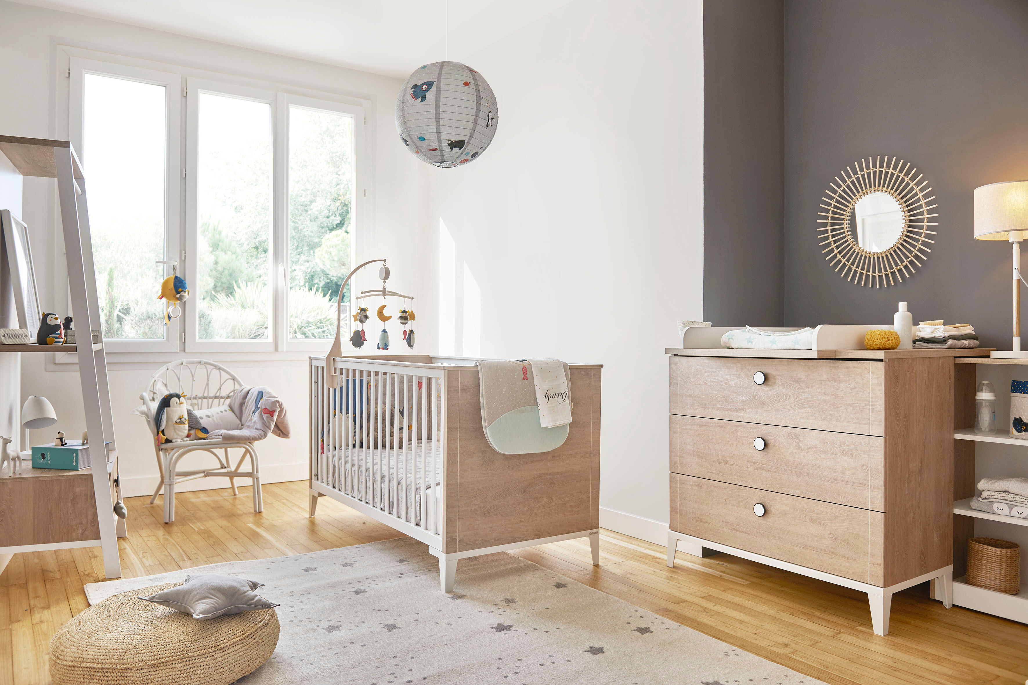 Babybett GALIPETTE "MARCEL", weiss (eiche blond, weiß), B:74cm H:84cm L:150cm, Holzwerkstoff, Babybetten, Babybett eiche blond, weiß Lattenrost, Liegefläche B/L: 70cm x 140cm, kein Härtegrad, ohne Matratze