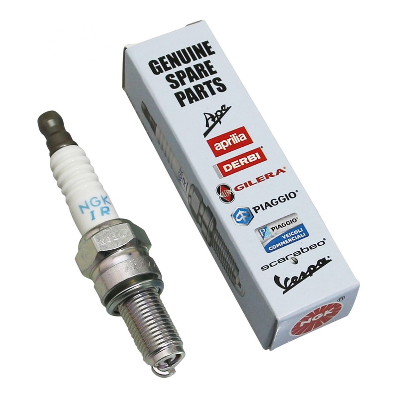 Bougie NGK MR8BI-8 1A010638 pour Piaggio 50 ZIP 4T / Liberty 4T